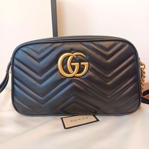 Gucci Marmont small matelasse shoulder bag!!